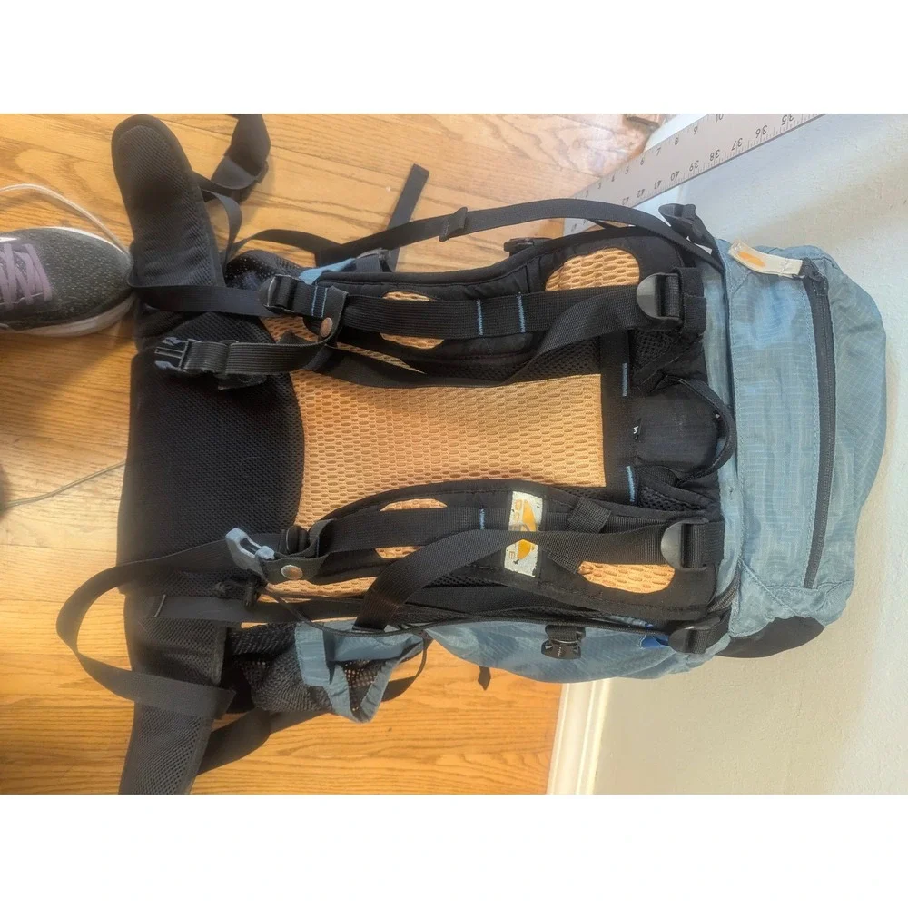 GoLite Perspective Unlimited Series Hiking Backpack Medium Blue Black Vintage